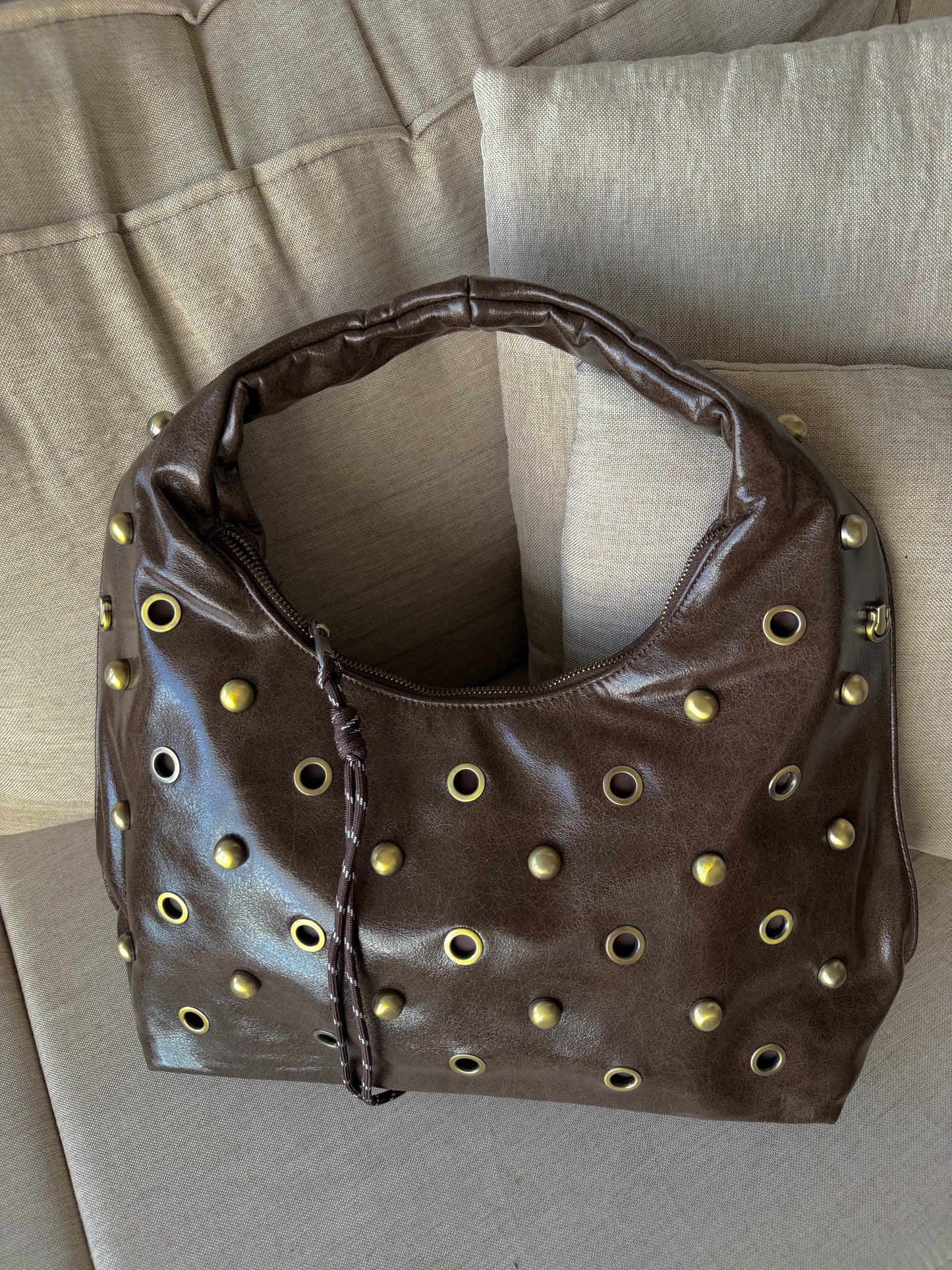 Bolsa Liu