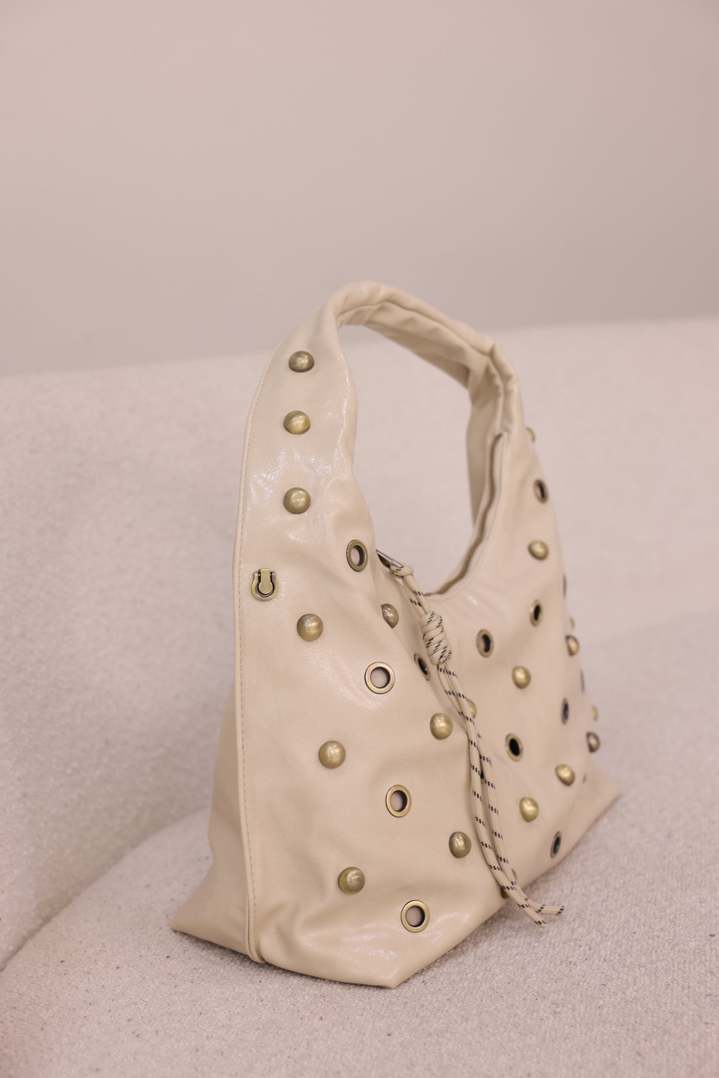 Bolsa Liu