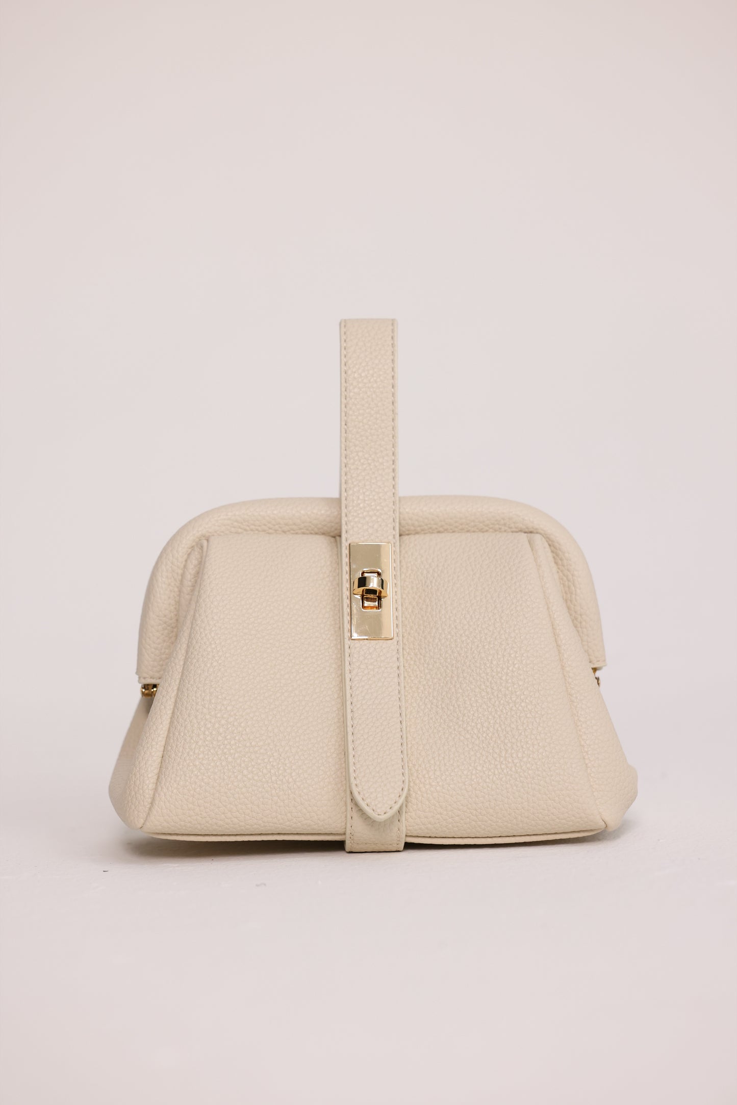 Bolsa Leonor