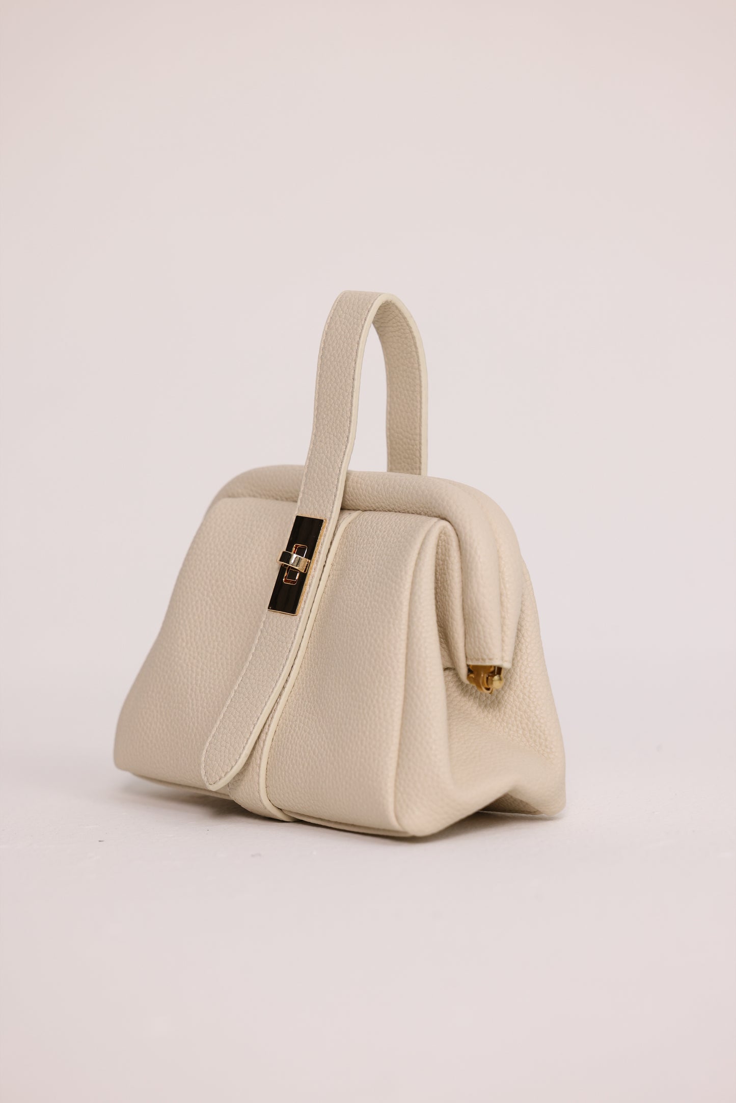 Bolsa Leonor